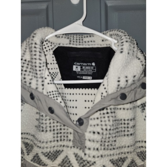 Medium Carhartt Womans Relaxed Fit Fleece Pullover Aztec Print - Picture 3 of 4